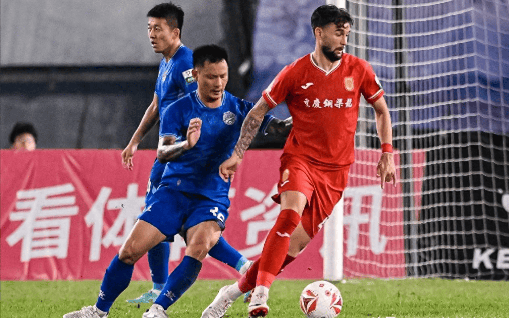 中甲悲喜夜！重庆00后小将戴帽逆袭，重庆3连胜，辽宁14轮不败