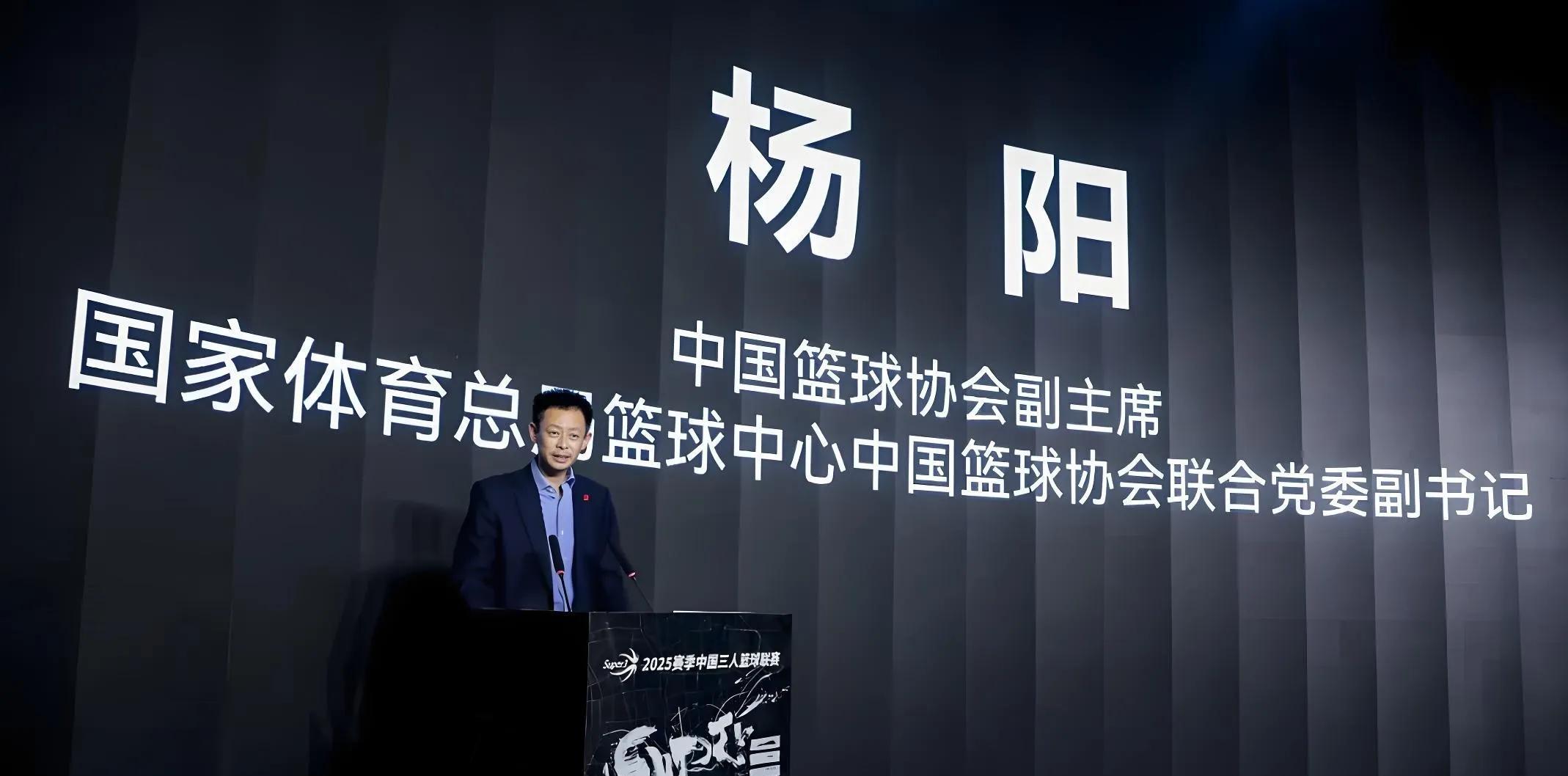 广州男篮官方晒管子煜集锦：欢迎管子煜加入广州大家庭