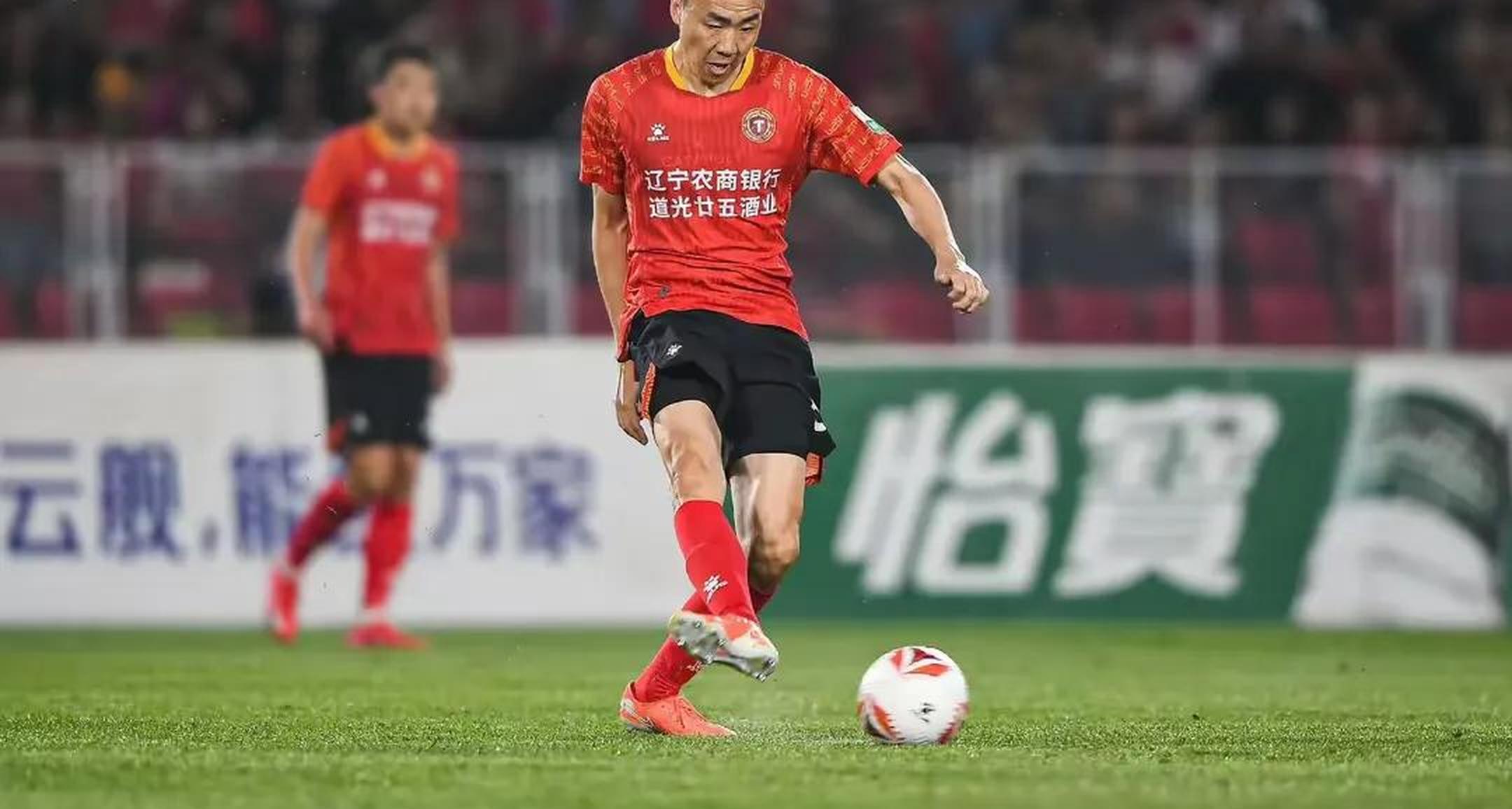 3-1，2-0！中甲最新积分榜又乱了：石家庄冲超掉队，大连返前十的简单介绍
