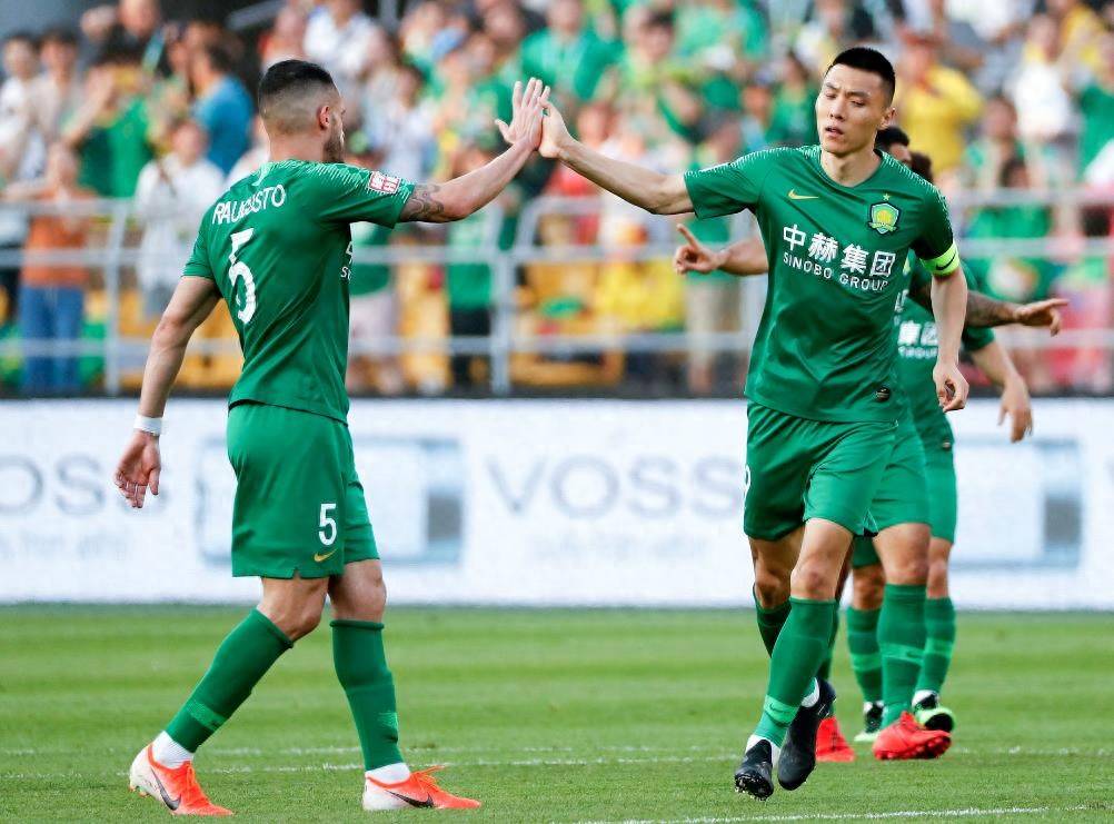 半程冠军!法比奥戴帽国安4-0梅州15轮不败